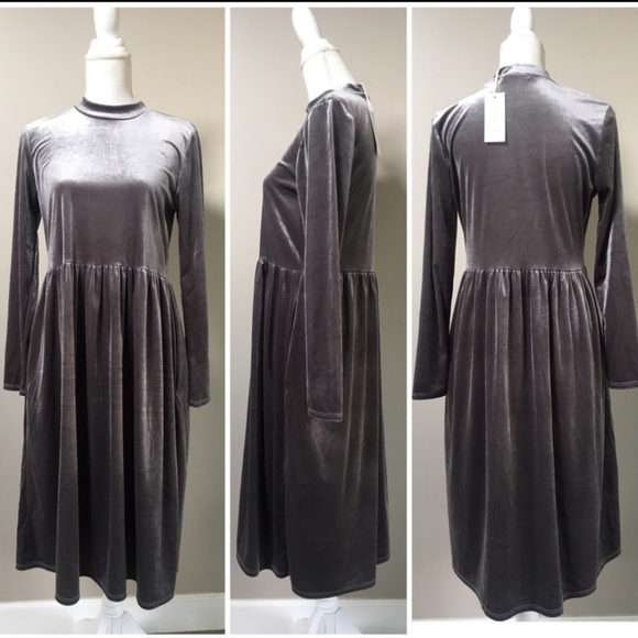 NEW Gorgeous Silver Velvet Ashley Lemeuix Dress - Picture 2 of 4